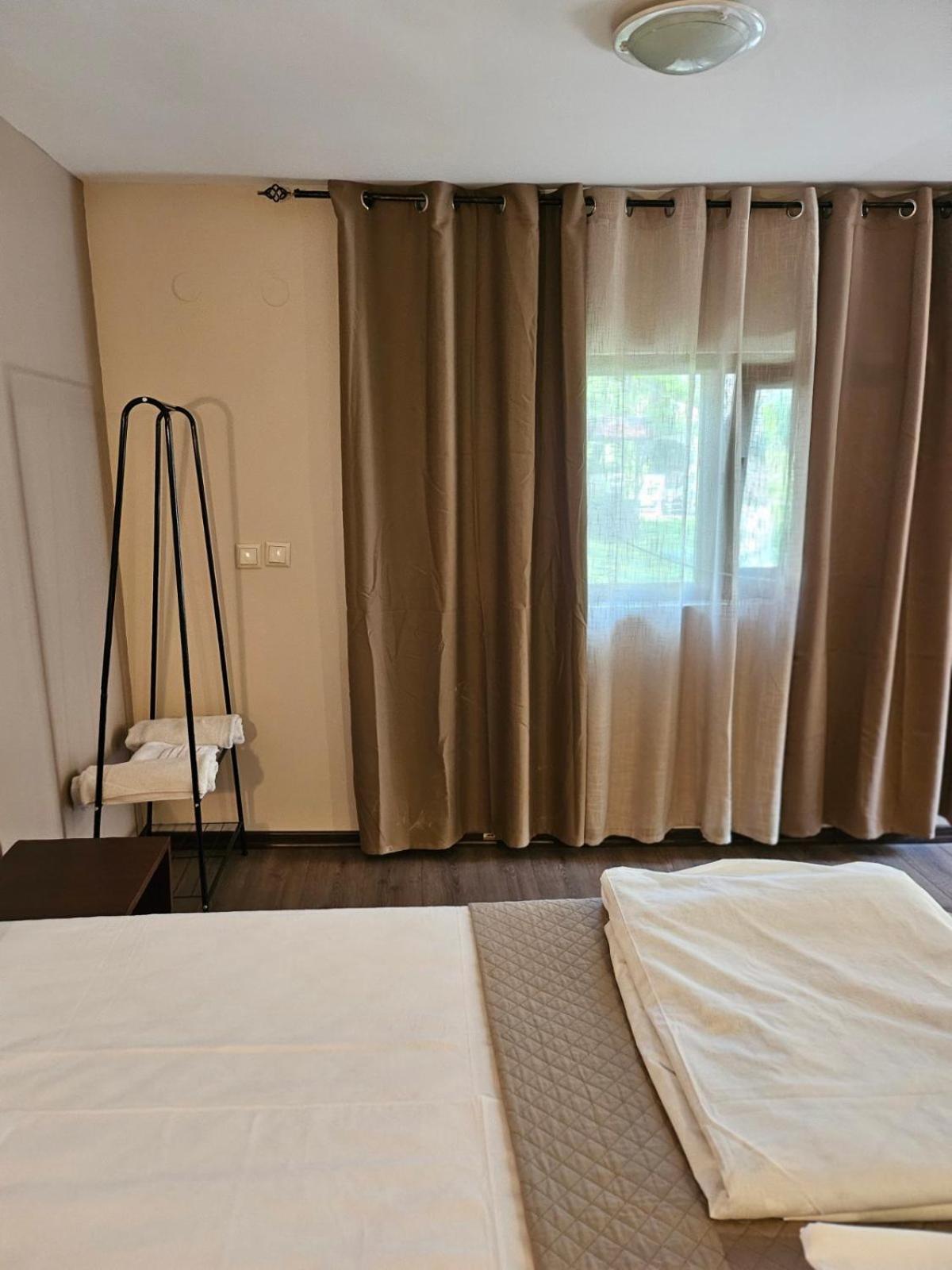 Orehite-Family Hotel ,Food & Pool Bozsicsen Kültér fotó