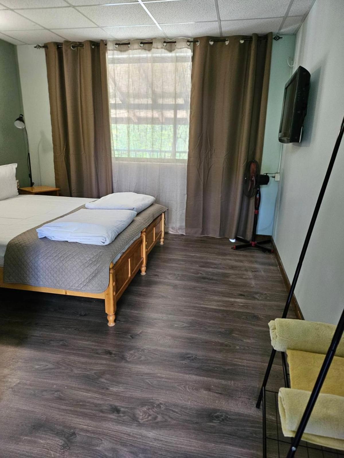 Orehite-Family Hotel ,Food & Pool Bozsicsen Kültér fotó